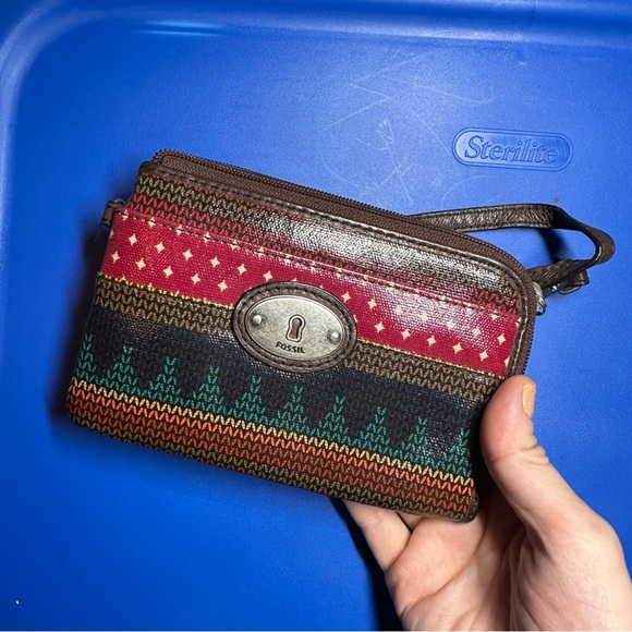 ❤️Bundle 2/$20❤️ FOSSIL Key Per Wristlet Zip Wallet - Picture 2 of 4